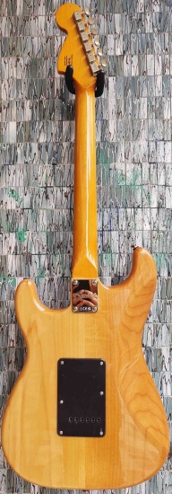 Squier Classic Vibe '70s Stratocaster, Laurel Fingerboard, Natural