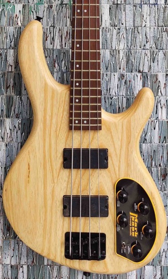 Cort Action Deluxe AS Bass, Open Pore Natural