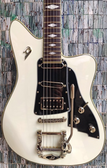 Duesenberg Paloma, White