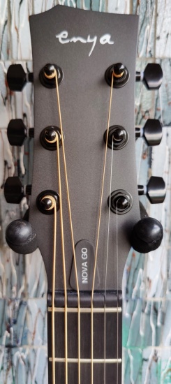 Enya Nova Go Electro-Acoustic 1/2 Size Carbon Fibre Travel Guitar, Black