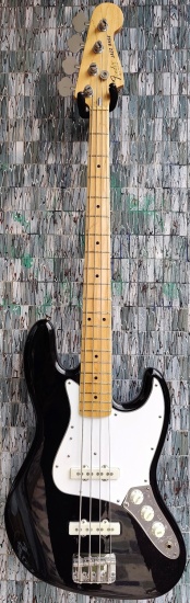 Fender 1979 Jazz Bass, Limited Run (Pre-Owned)