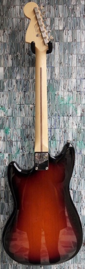 Fender American Performer Mustang, 3-Color Sunburst