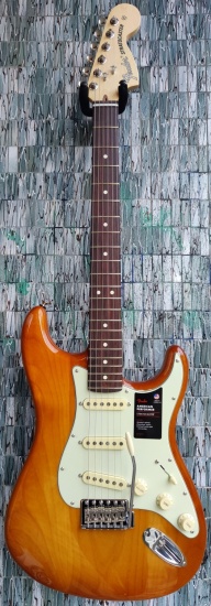 Fender American Performer Stratocaster, Rosewood Fingerboard, Honey Burst (Modified)