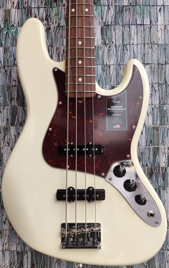 Fender American Professional II Jazz Bass, Rosewood Fingerboard, Olympic White