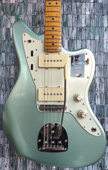 Fender American Professional II Jazzmaster, Maple Fingerboard, Mystic Surf Green