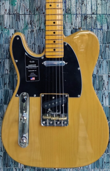 Fender American Professional II Telecaster Left-Hand, Maple Fingerboard, Butterscotch Blonde