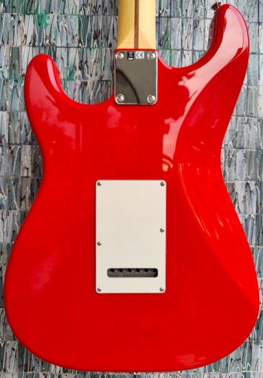 Fender Made in Japan Hybrid II Stratocaster, Maple Fingerboard, Modena Red