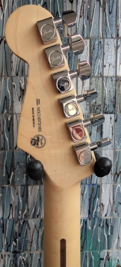 Fender Player Series Stratocaster, Maple Fingerboard, Black