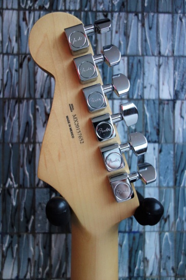 Fender Player Series Stratocaster HSH, Pau Ferro Fingerboard, Buttercream