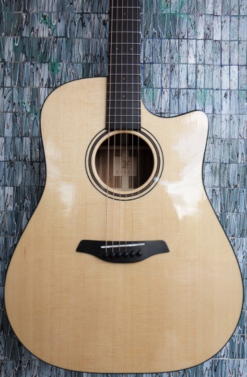 Furch Blue Plus Dc-SA Sitka Spruce/Zebrano Dreadnought Cutaway Acoustic Guitar