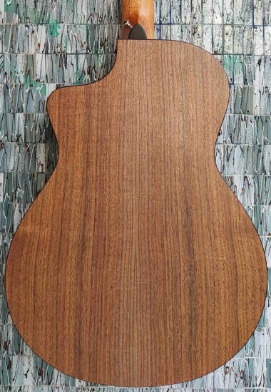 Furch Grand Nylon GNc-2-SW Sitka Spruce/Black Walnut Classical Cutaway