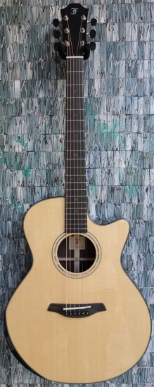 Furch Yellow Deluxe Gc-SR Sitka Spruce/Indian Rosewood Grand Auditiorium Cutaway with Duo Bevel