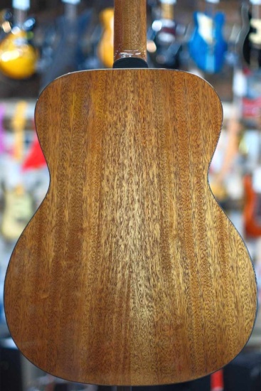 Guild Westerly Collection OM-120, Natural - jimmyegypt.com