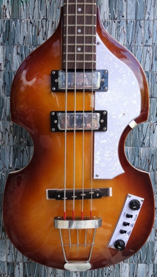 Hofner Ignition Cavern Violin Bass, Sunburst