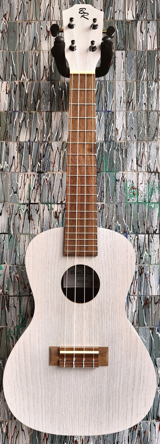 Baton Rouge VX2 Electro-Acoustic Concert Ukulele, Snow White