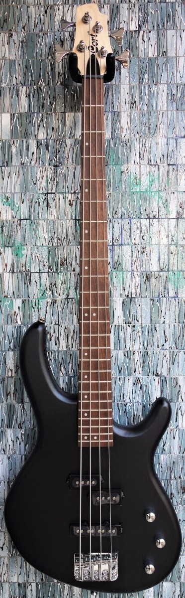 Cort Action PJ Bass, Open Pore Black