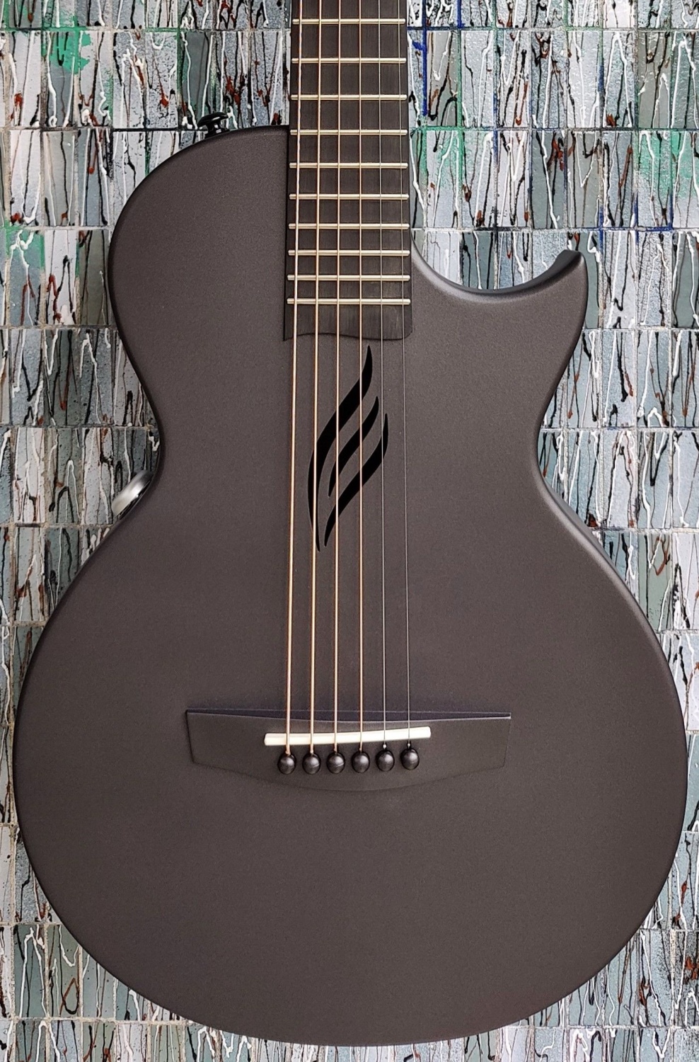 Enya Nova Go ElectroAcoustic 1/2 Size Carbon Fibre Travel Guitar