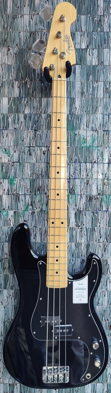 Fender Made in Japan Hybrid II Precision Bass, Maple Fingerboard, Black