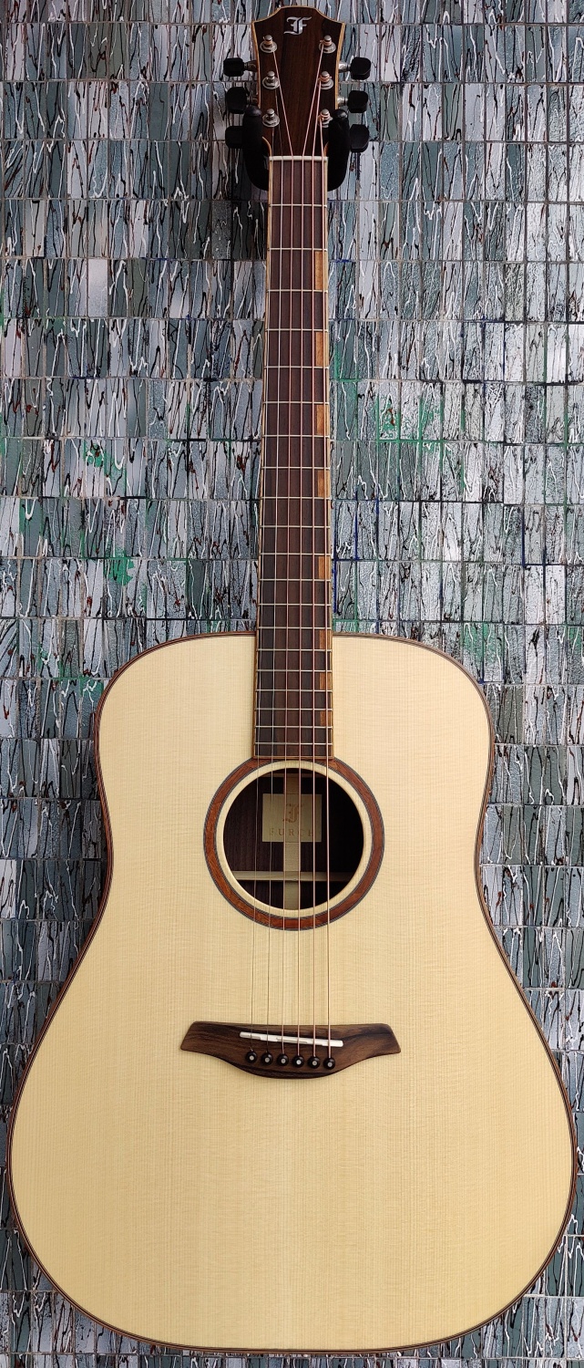 Master acoustic guitar deals