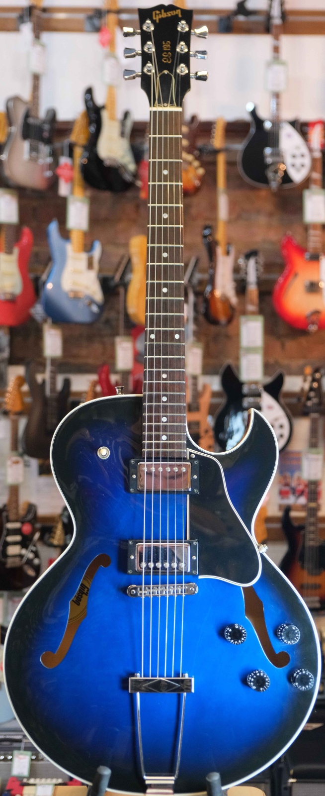 Gibson 2003 ES-135, Gloss Blue-Burst (Pre-Owned