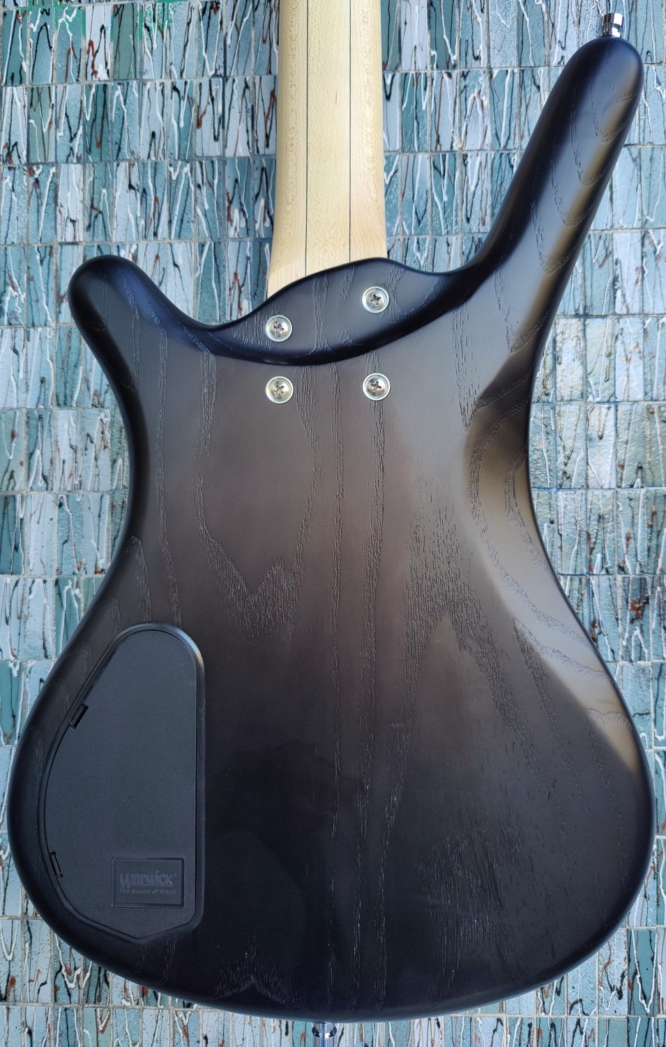 warwick-rockbass-corvette-