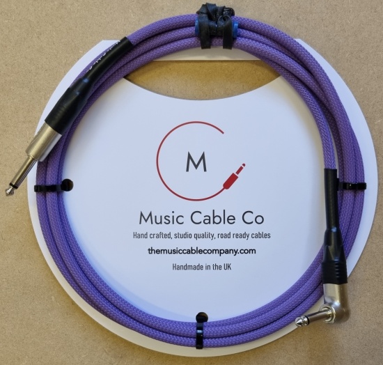 Music Cable Co Instrument Cable CoreM 3m Straight-to-Right, Vivid Violet