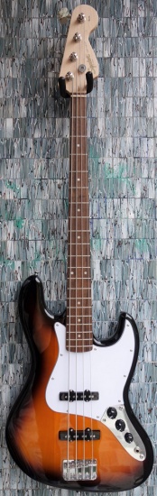 Squier Affinity Jazz Bass with Laurel Fingerboard, Brown Sunburst