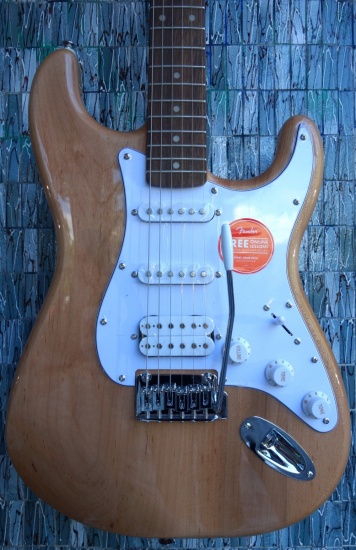 Squier FSR Affinity Series Stratocaster HSS, Natural