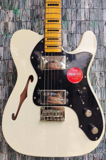 Squier FSR Classic Vibe '70s Telecaster Thinline, Maple Fingerboard with Blocks and Binding, Olympic White