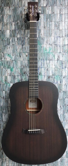 Tanglewood Crossroads TWCRD Mahogany Dreadnought, Whiskey Barrel Burst Satin