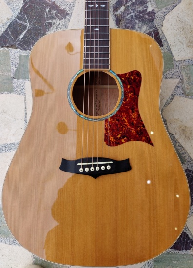 Tanglewood Sundance Reserve Series TW15-R Dreadnought Acoustic, Natural