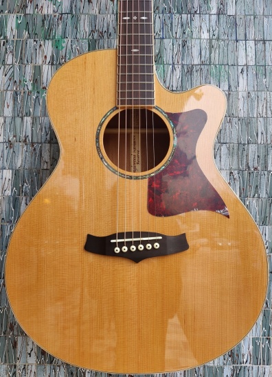 Tanglewood Sundance Reserve Series TW45 R E Electro-Acoustic Super Folk Cutaway with LR Baggs Stage Pro Element