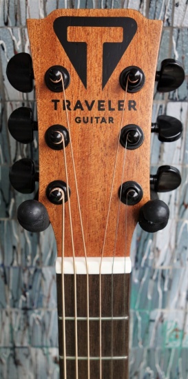 Traveler Redlands Concert Electro-Acoustic Travel Guitar, Mahogany