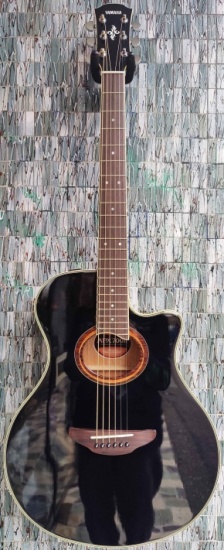 Yamaha APX700II Electro-Acoustic Guitar, Black